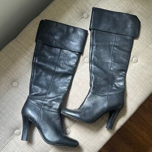 Steve Madden Black Leather Knee High Heeled Boots
